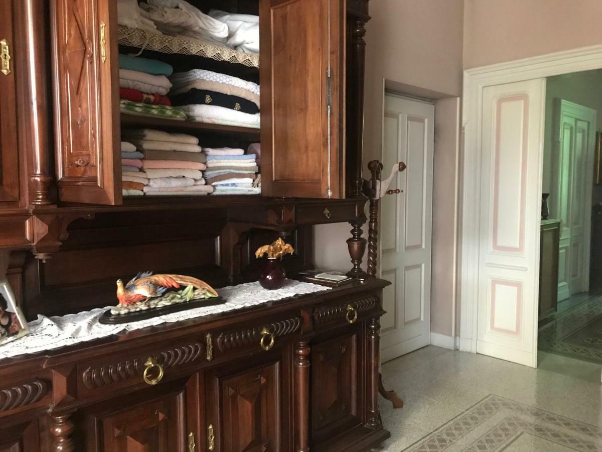 Casa Di Nonna Bed & Breakfast Vercelli Eksteriør bilde