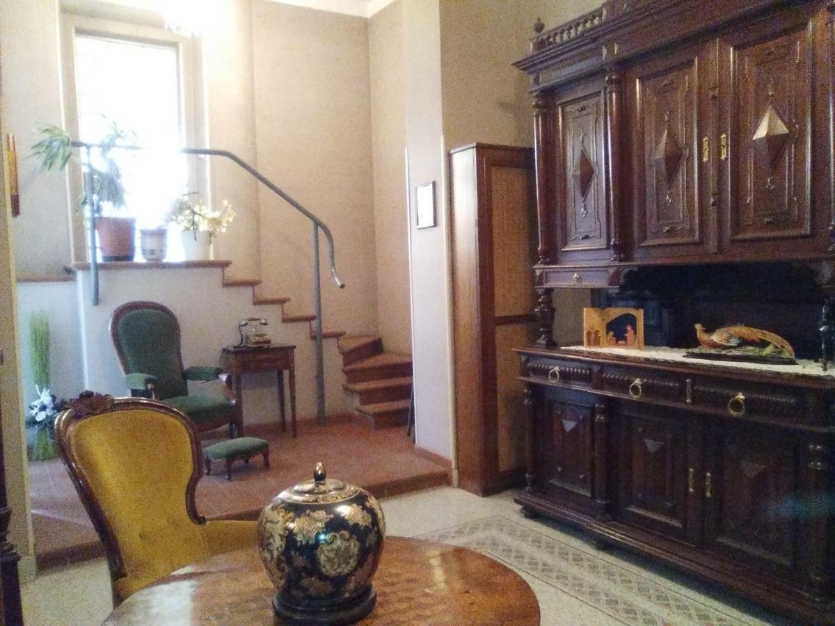 Casa Di Nonna Bed & Breakfast Vercelli Eksteriør bilde
